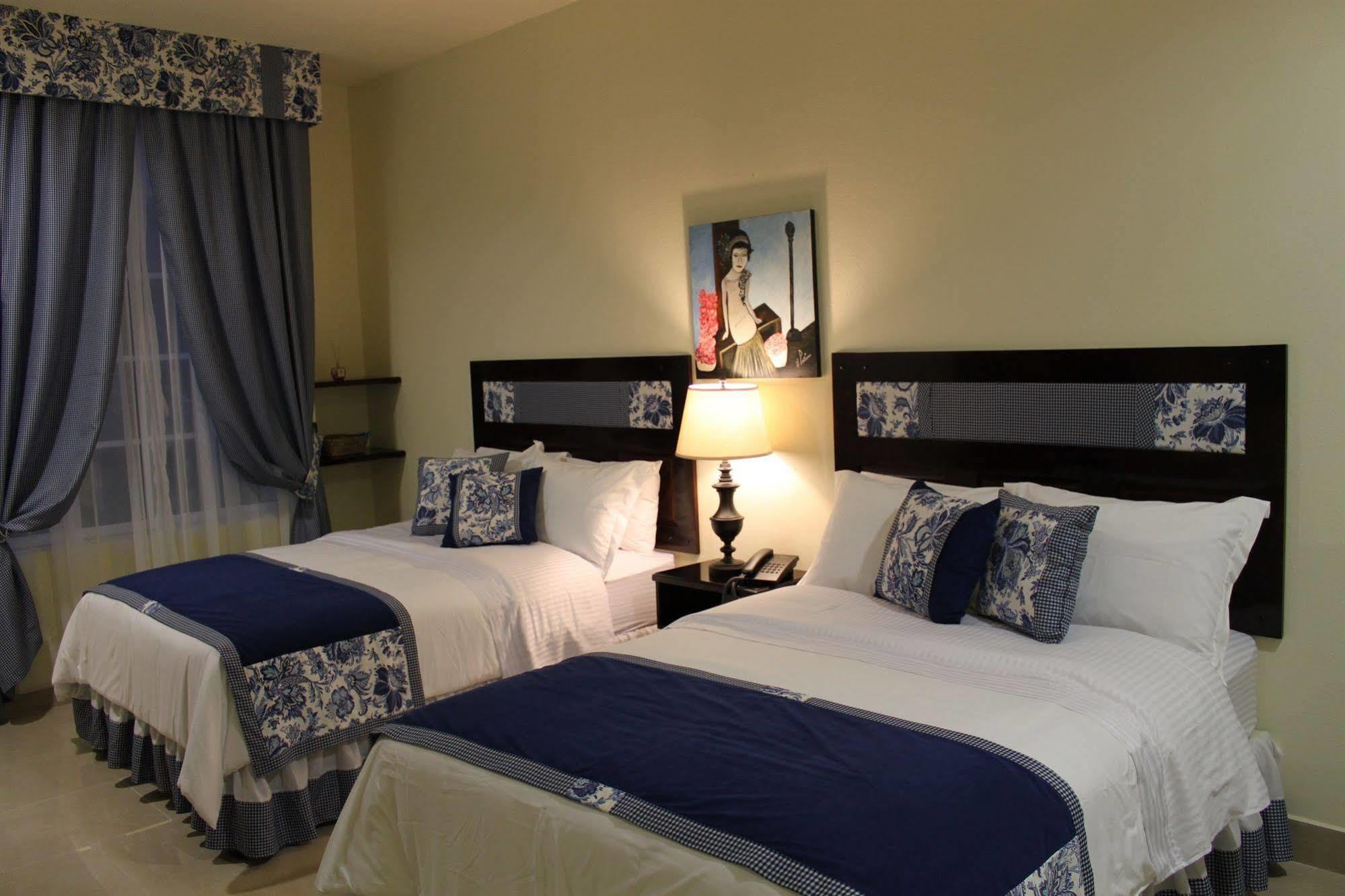 Victoria'S Park Hotel Armenia  Ngoại thất bức ảnh