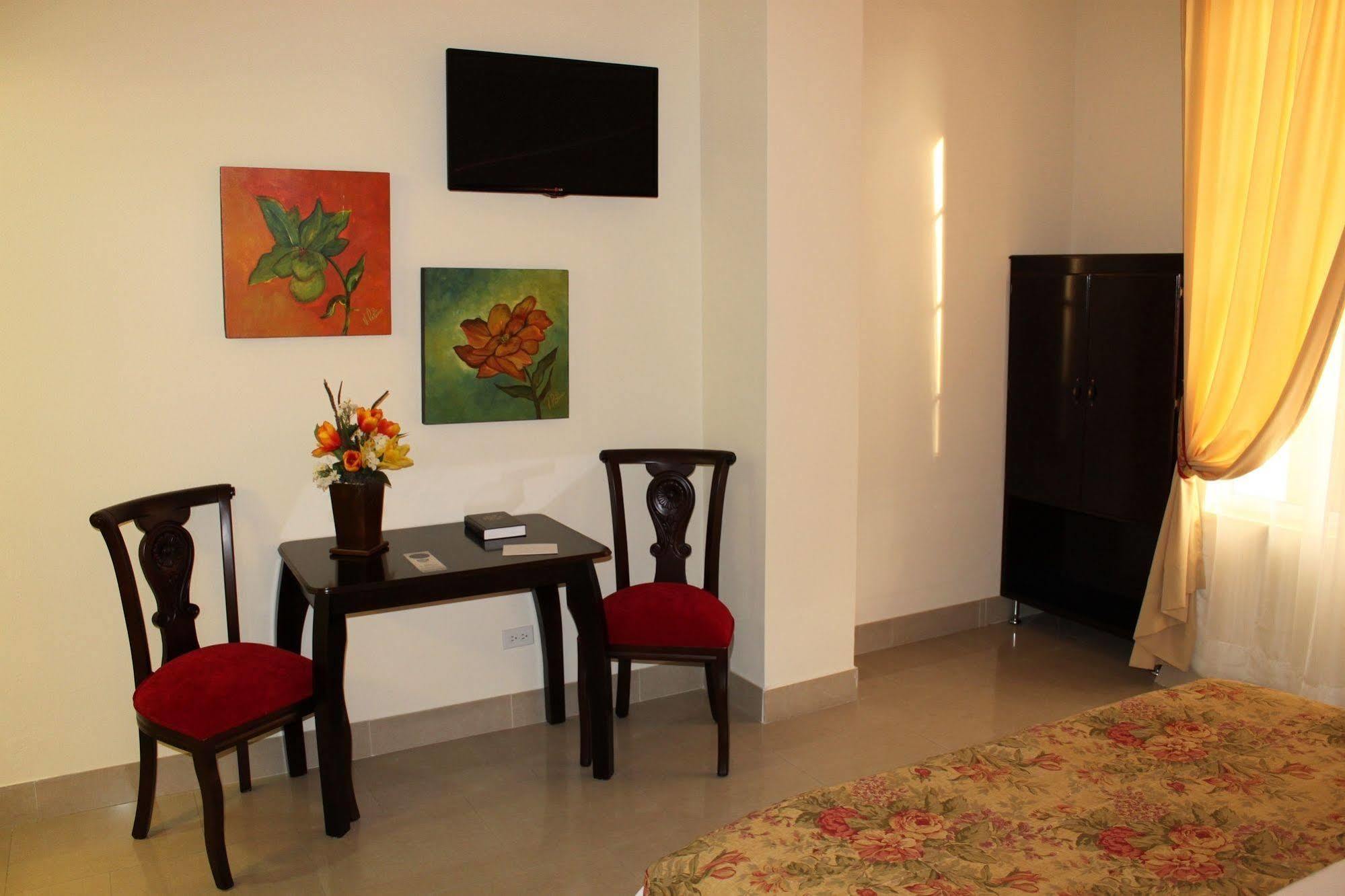 Victoria'S Park Hotel Armenia  Ngoại thất bức ảnh